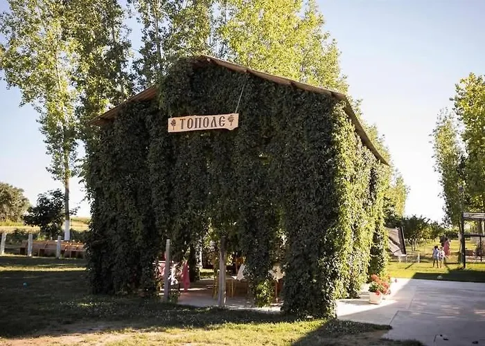 Topole Apartment Stapar